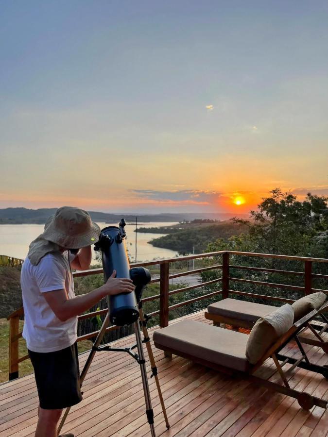 Chale Recanto - Ofuro, Banheira, Vista, Cachoeira E Lago Alexania Ngoại thất bức ảnh