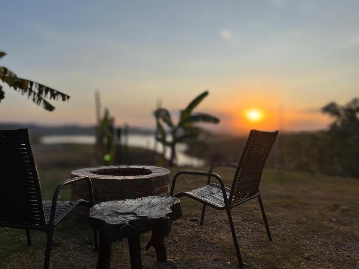 Chale Recanto - Ofuro, Banheira, Vista, Cachoeira E Lago Alexania Ngoại thất bức ảnh